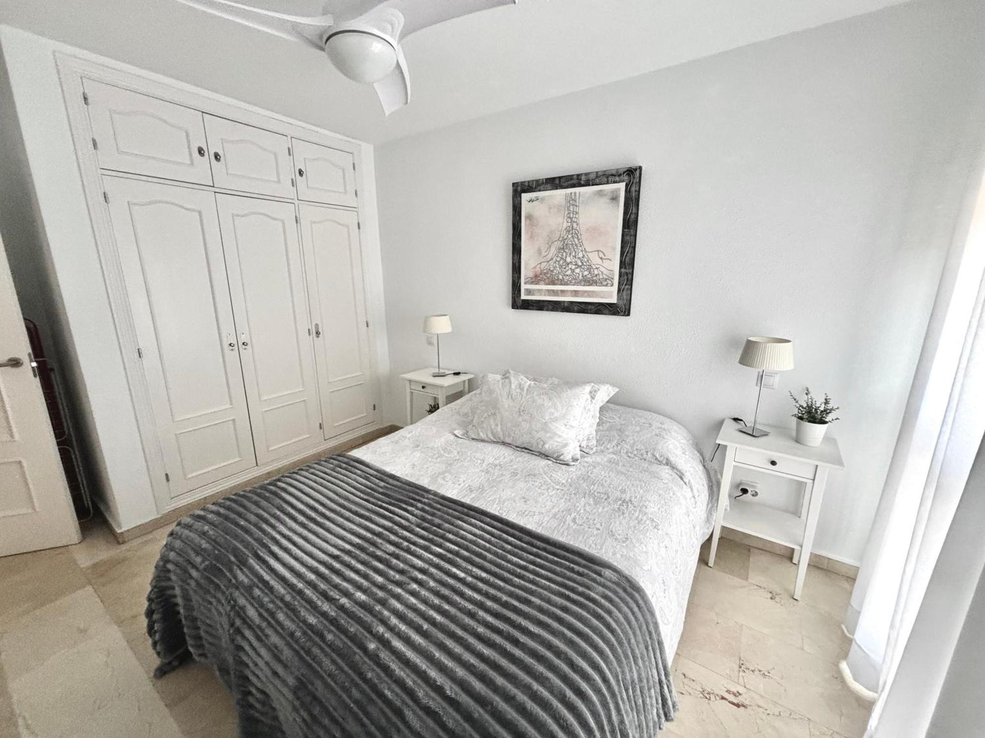 Apartamento Plaza Espana Las Rozas Екстериор снимка
