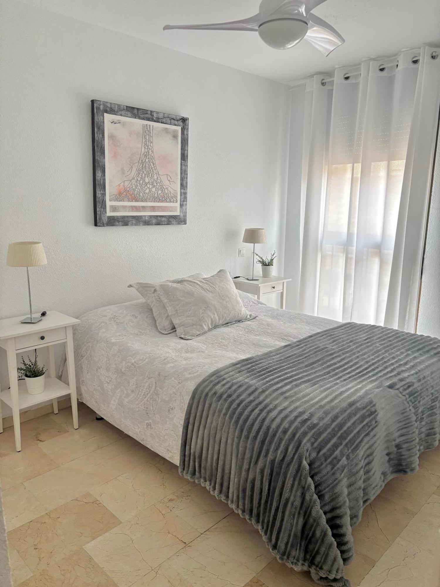 Apartamento Plaza Espana Las Rozas Екстериор снимка